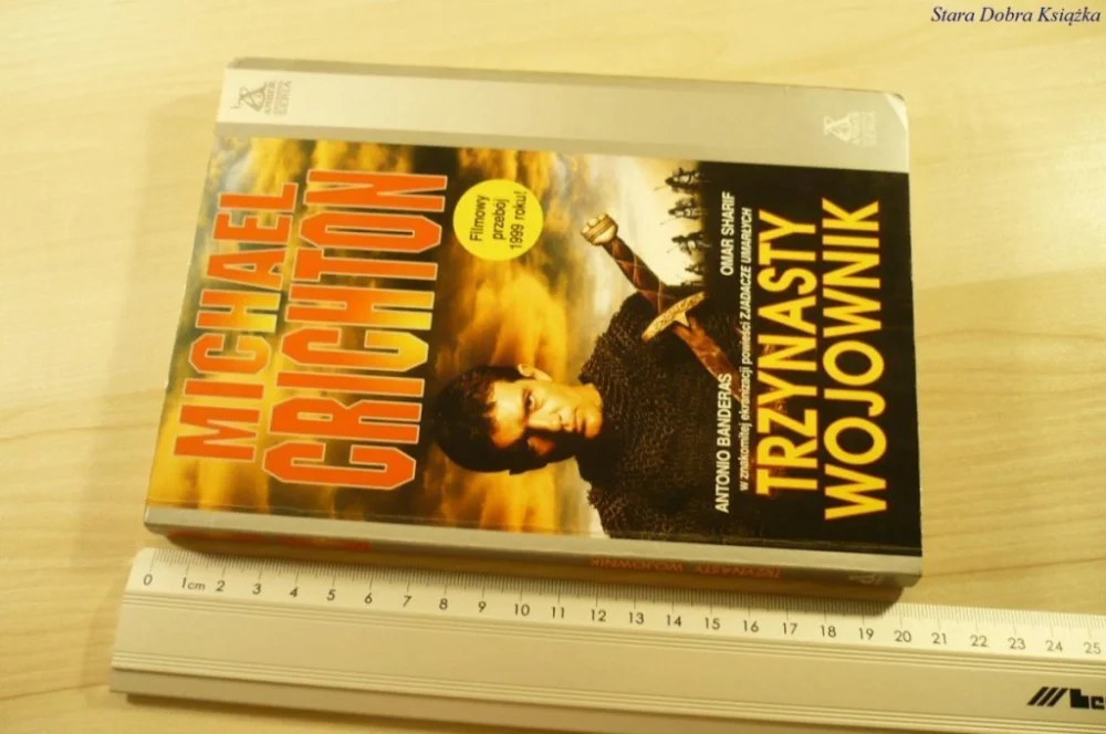 Premium TRZYNASTY WOJOWNIK - Michael Crichton (1997)