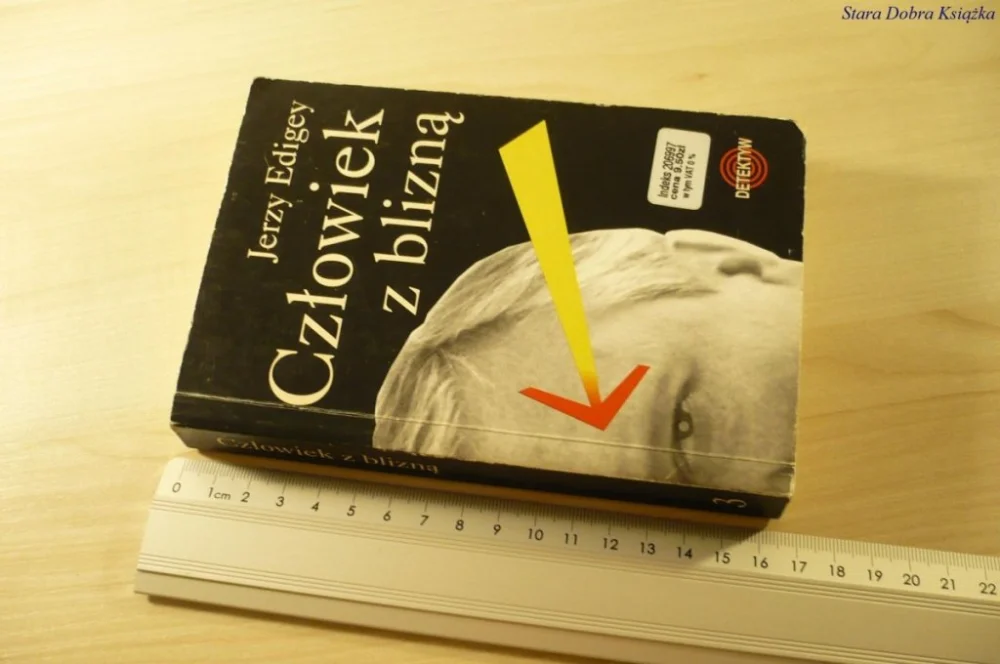 Bezpieczna płatność CZŁOWIEK Z BLIZNĄ - Jerzy Edigey (2005)