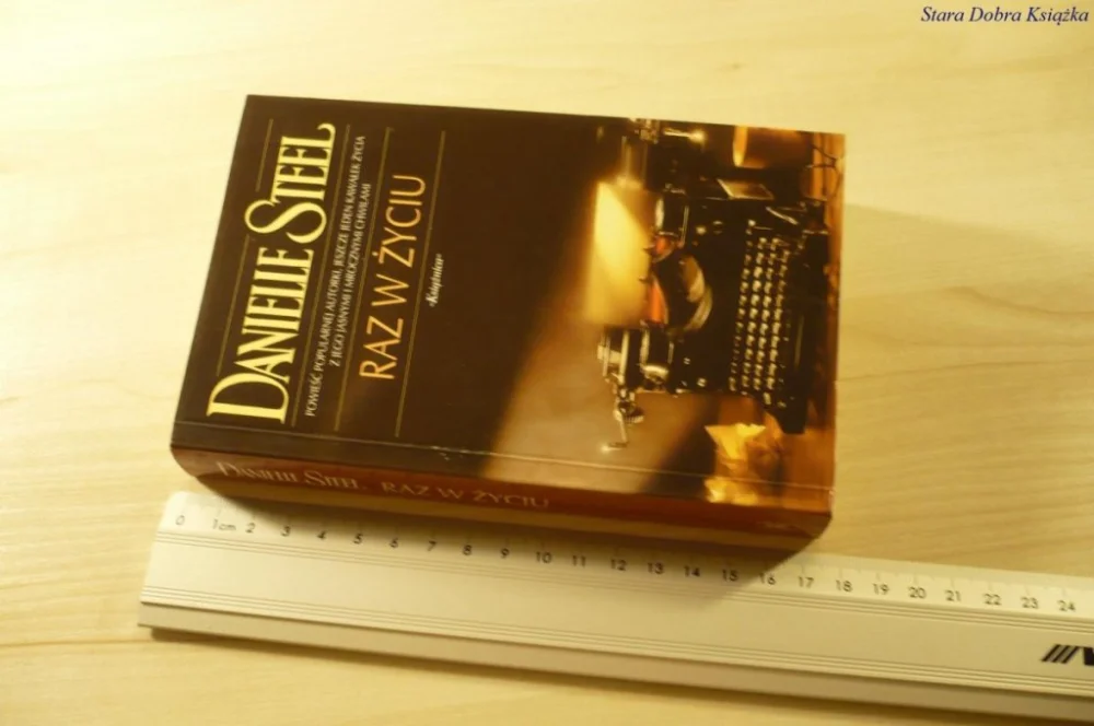 Ekspresowa dostawa RAZ W ŻYCIU - Danielle Steel (2005)