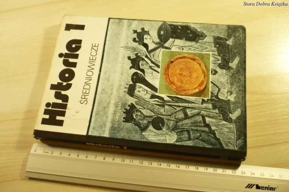 Ostatnie sztuki HISTORIA 1 ŚREDNIOWIECZE - Manikowska (1994)