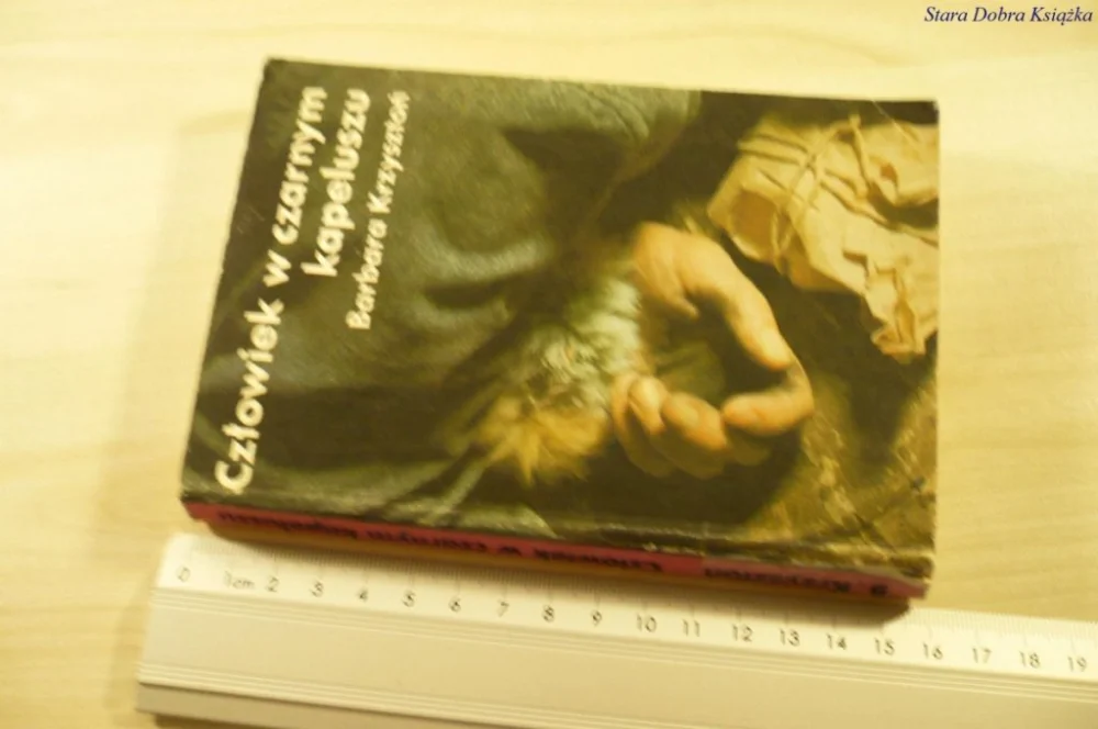 Niska cena CZŁOWIEK W CZARNYM KAPELUSZU - Krzysztoń (1977)