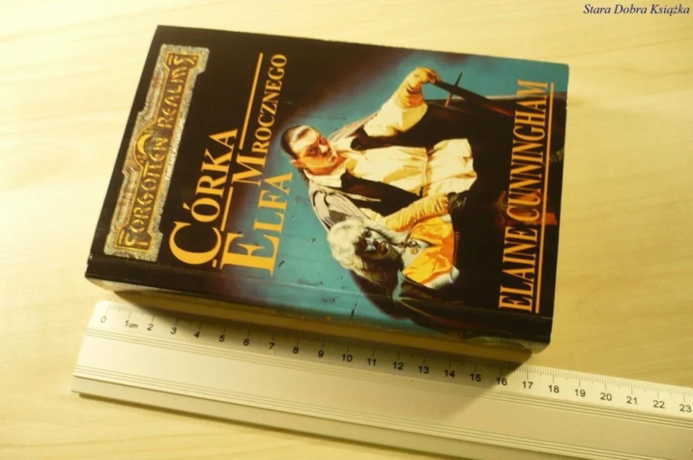 CÓRKA MROCZNEGO ELFA - Elaine Cunningham (1999) Oferta
