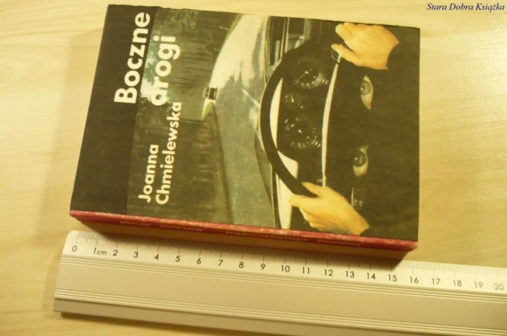 Szybka dostawa BOCZNE DROGI - Joanna Chmielewska (1989)