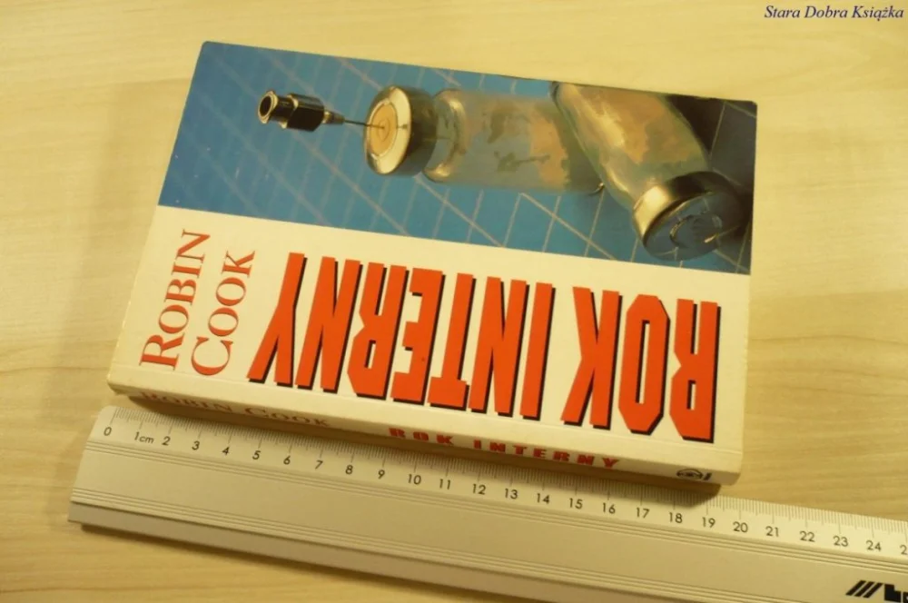 Taniej ROK INTERNISTY - Robin Cook (1997)