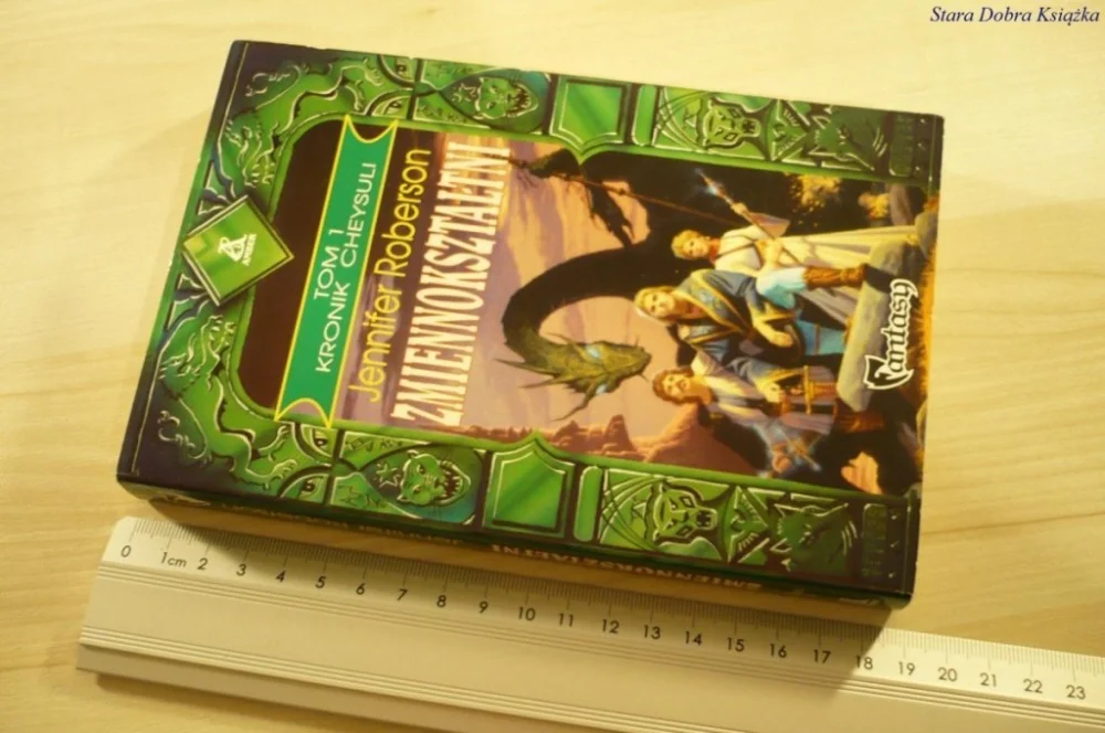 Oferta limitowana ZMIENNOKSZTAŁTNI - Jennifer Roberson (1996)
