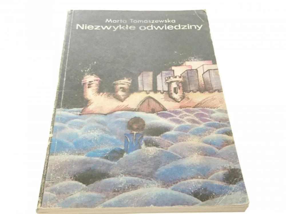 NIEZWYKŁE ODWIEDZINY - Marta Tomaszewska (1984) Ekspresowa dostawa